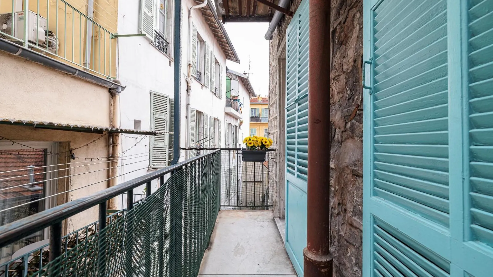 Διαμέρισμα Pretty & Quiet Studio In Port Area Νίκαια